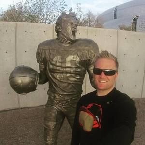 Meet your Posher, Bobby